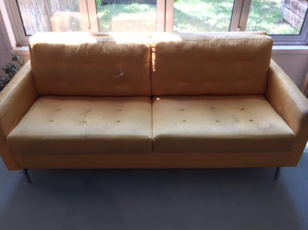 3 Seater Retro Style Couch/Sofa Freestuff