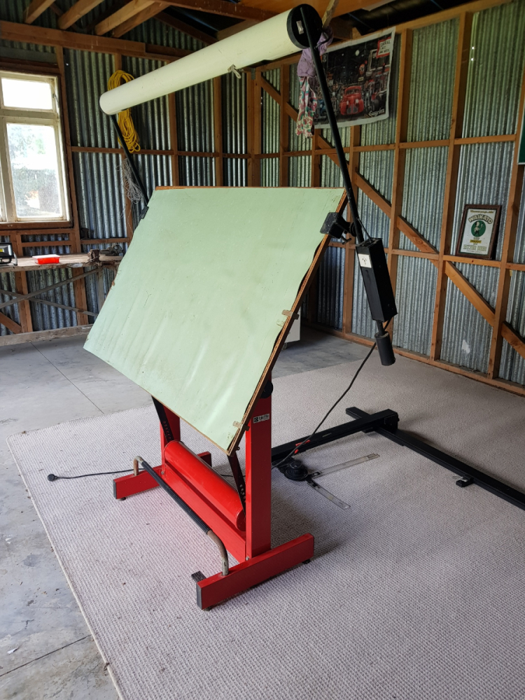 Drafting Table Freestuff