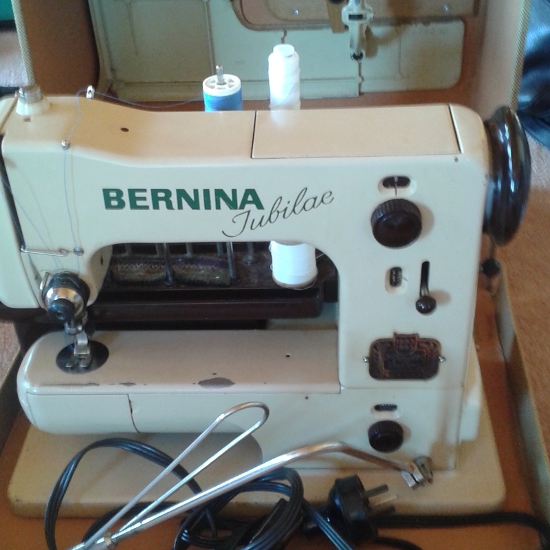 65 yr old Bernina Jubilee sewing machine NOT working Freestuff