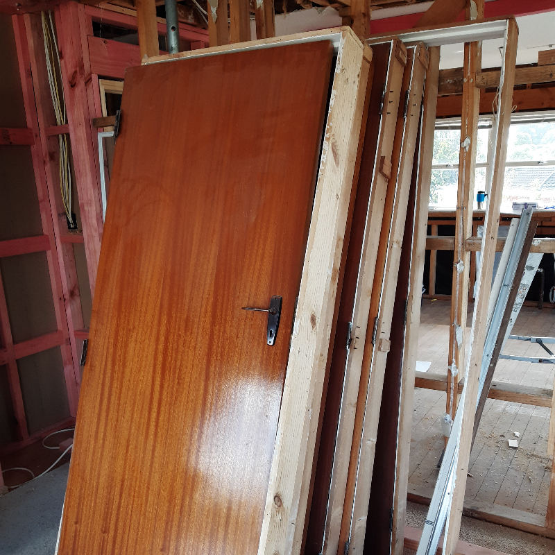 Internal doors (prehung) Freestuff