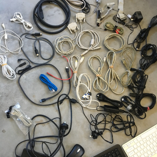 computer cables ,all sorts of bits