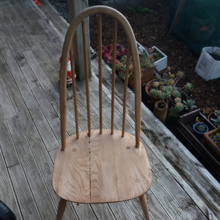 Wooden chair 