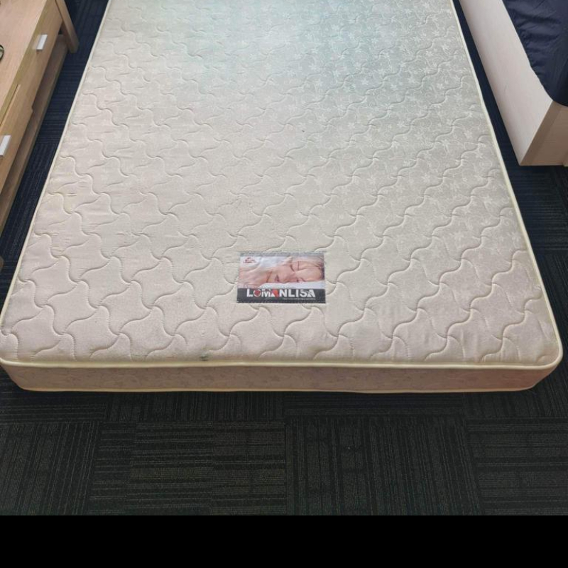 Mattress Queen size Freestuff