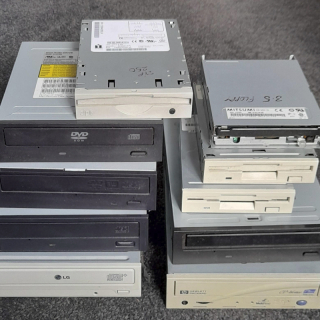 CD, DVD, Floppy and Zip drives