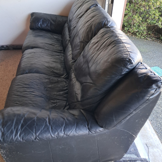 Black 3-seater sofa