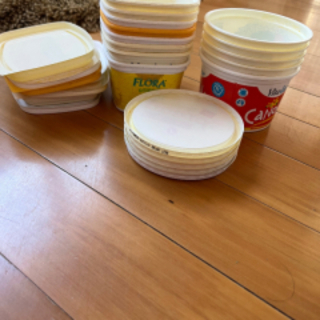 Margarine containers rectangular and round