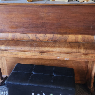 Free Piano Lower Hutt