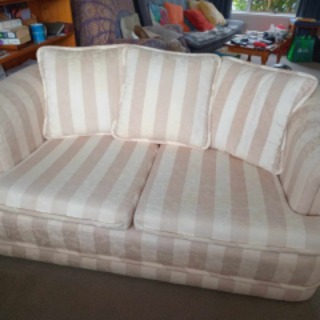 2 Seater couch