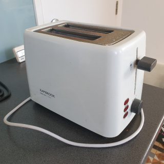 Kambrook Toaster