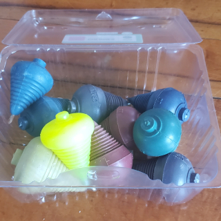 Spinning tops