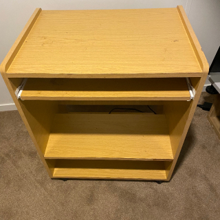 Computer desk