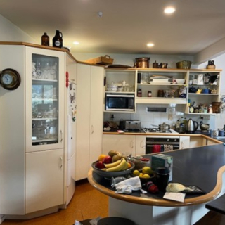 Free 1990s kitchen for removal - Matakana