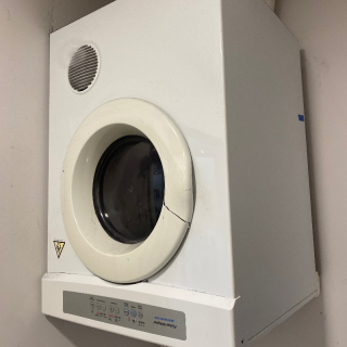 Clothe dryer 