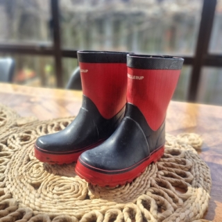 Kids Gumboots Size 11