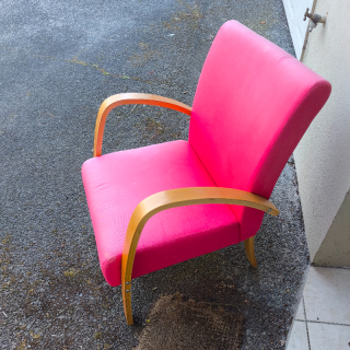 Chair (low)