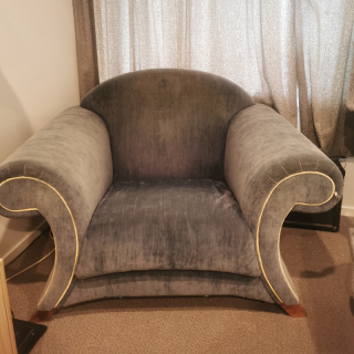 single seater couch 