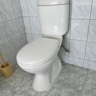 Toilets 