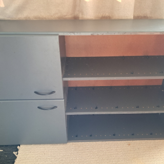 free gray cupcoad w complete shelves